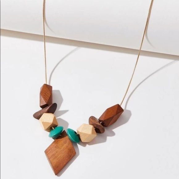 SHEIN Jewelry - GEO CHARM NECKLACE